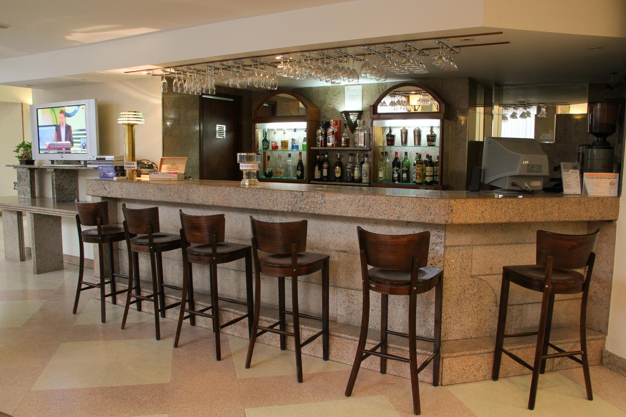 Hotel Algeciras Pinamar Extérieur photo
